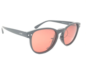 Rd polarized plastic